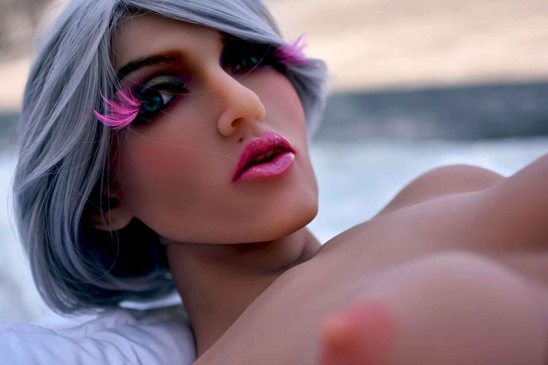 6YE Premium Sexpuppe Fabiana Verkauf 6YE TPE 6YE Premium kaufen Sexroboter KI