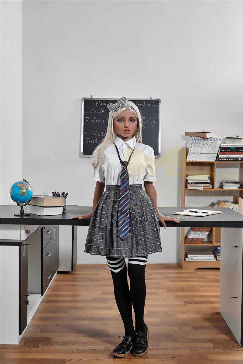 Irontech Doll Sexpuppe Victoria - housedoll - Irontech Doll