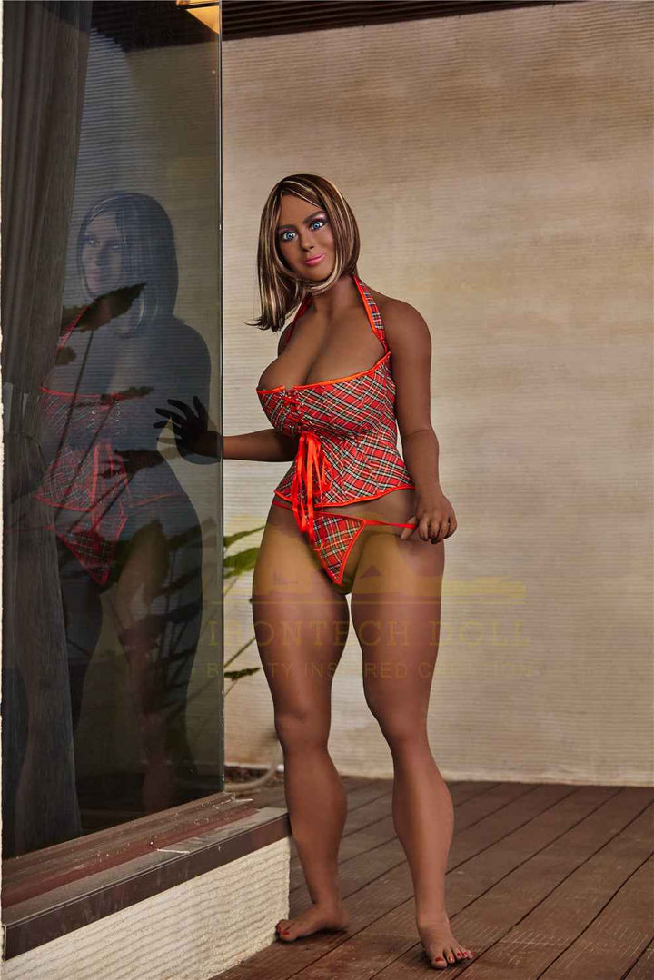 Irontech Doll Sexpuppe Lisa - housedoll - Irontech Doll