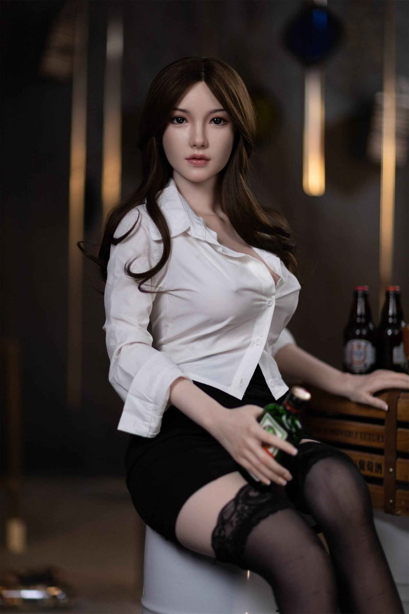 Golden Doll Delphina - housedoll - Golden Doll