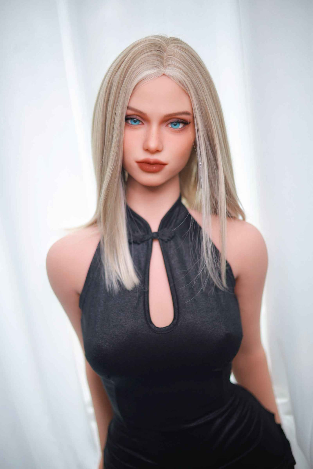 Firedoll Sexpuppe Sophie Konfiguriert Firedoll kaufen Sexroboter KI