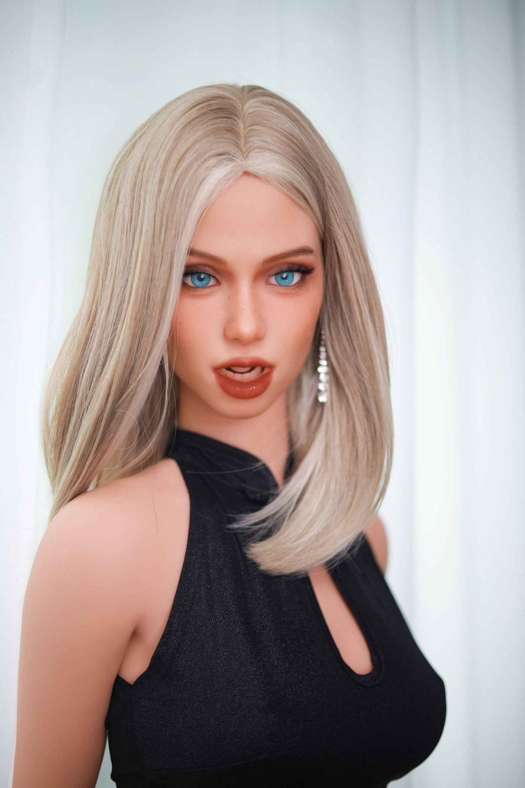 Firedoll Sexpuppe Sophie Konfiguriert Firedoll kaufen Sexroboter KI