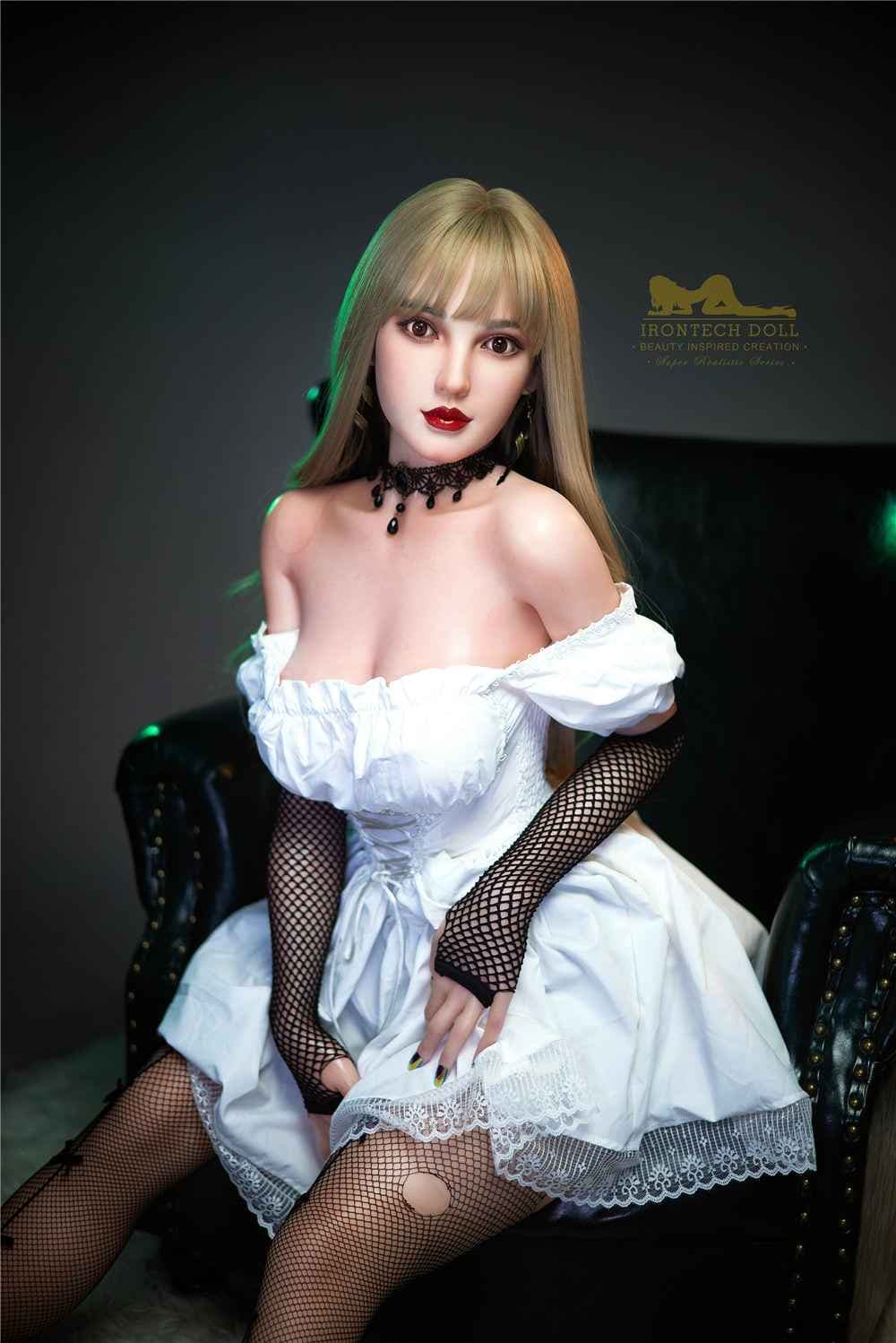 Irontech Doll Ann - Curvy premium sex doll - 12