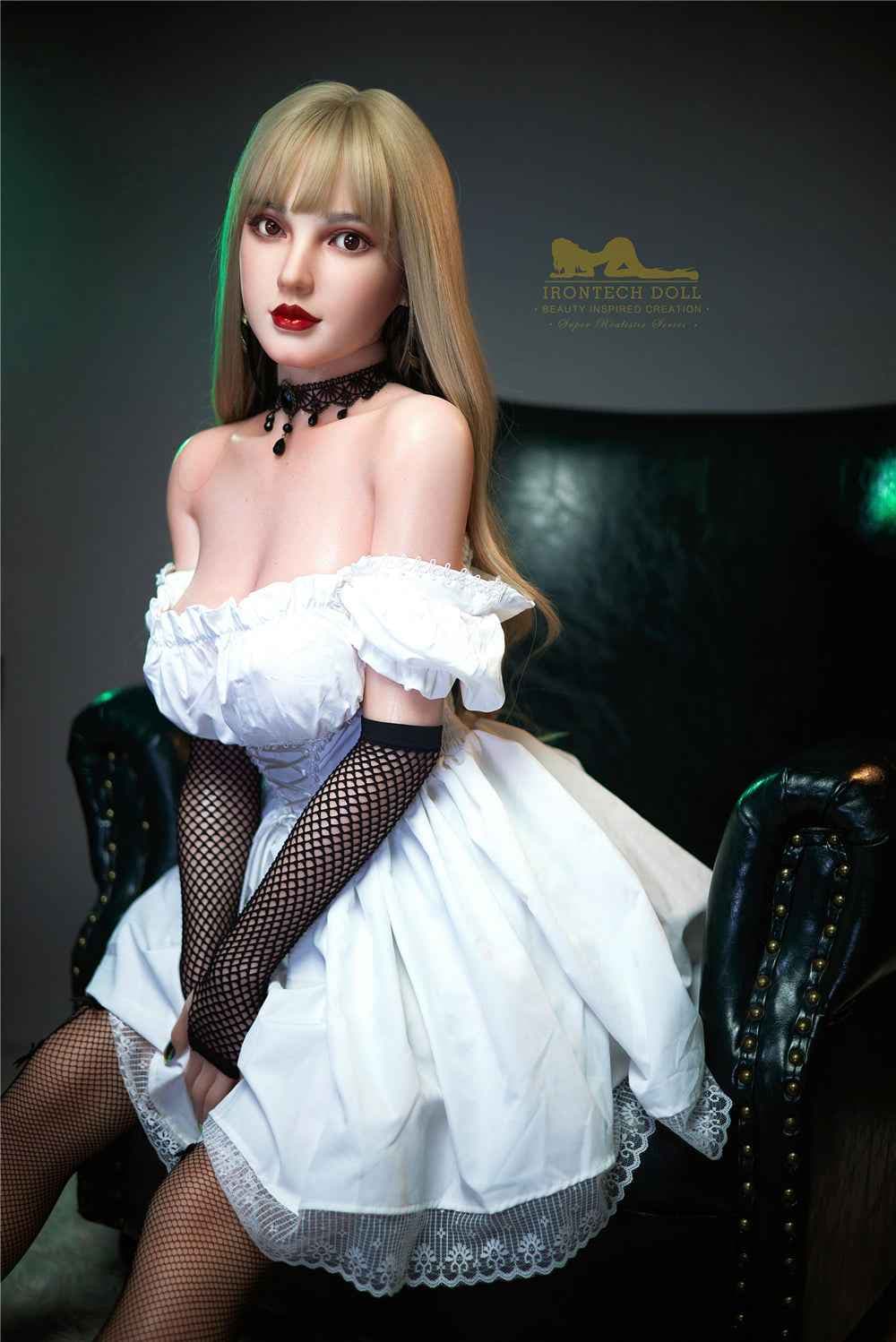 Irontech Doll Ann - Curvy premium sex doll - 13