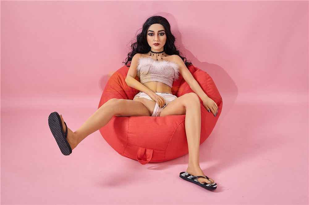 Irontech Doll Ella - Premium silicone sex doll with a curvy silhouette - 18