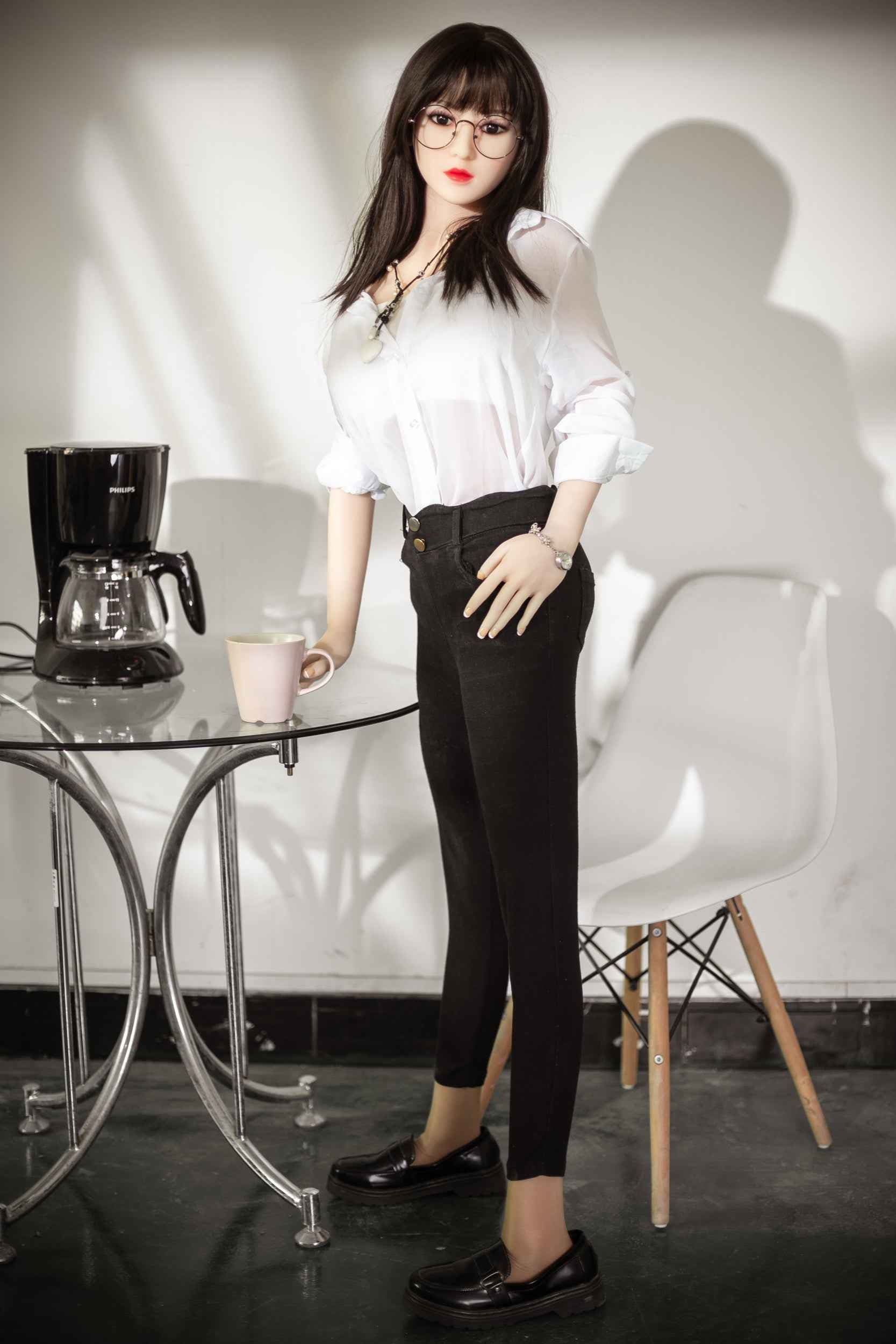 Aibei Doll Rommana - Asian TPE sex doll with natural proportions - 4