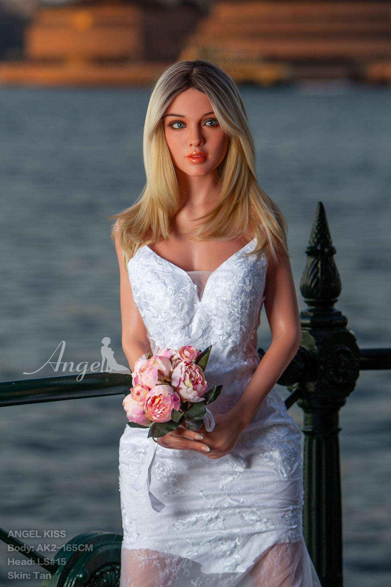Angel Kiss Silikonpuppe Emilia