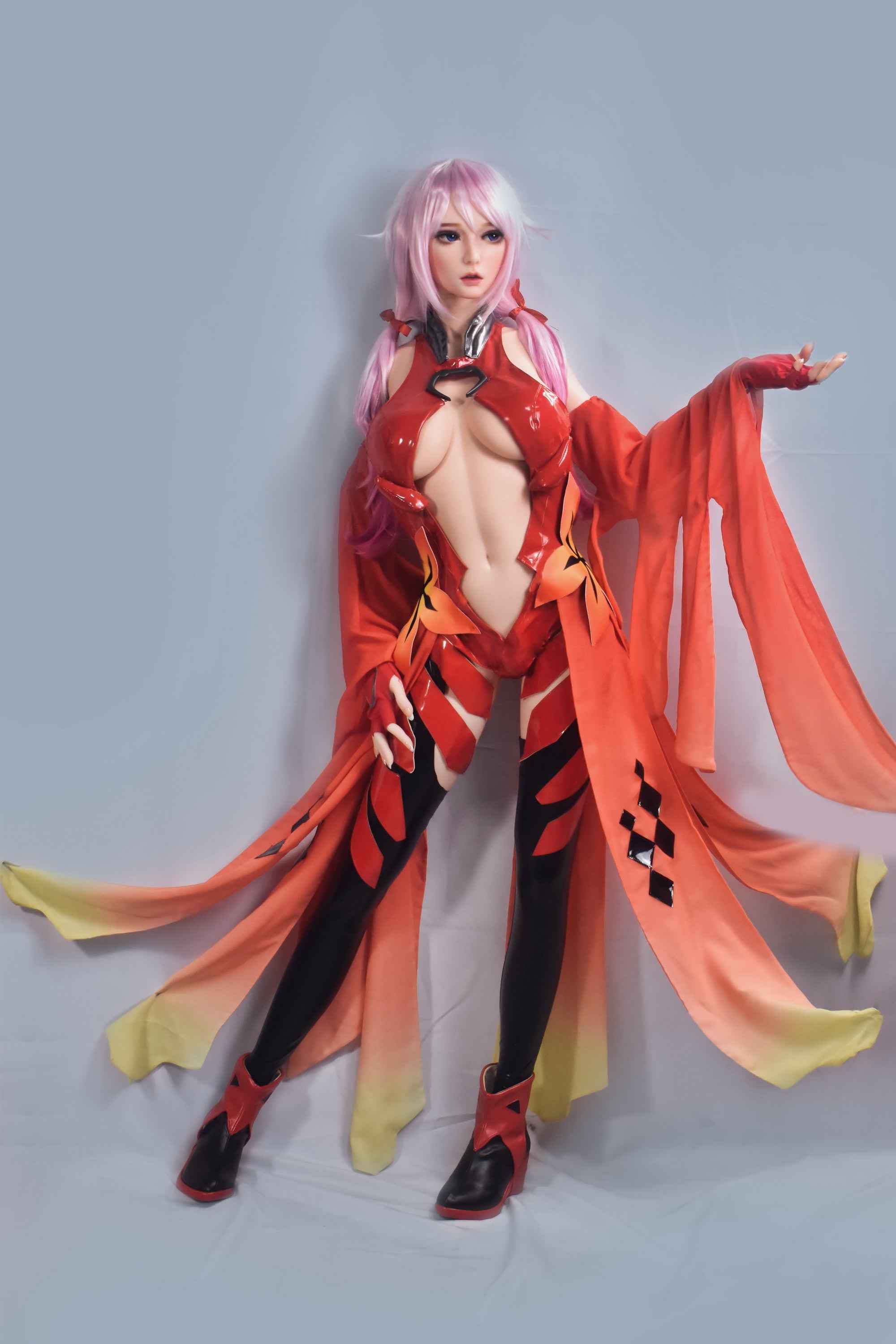 Elsa Babe Sexpuppe Yao 2