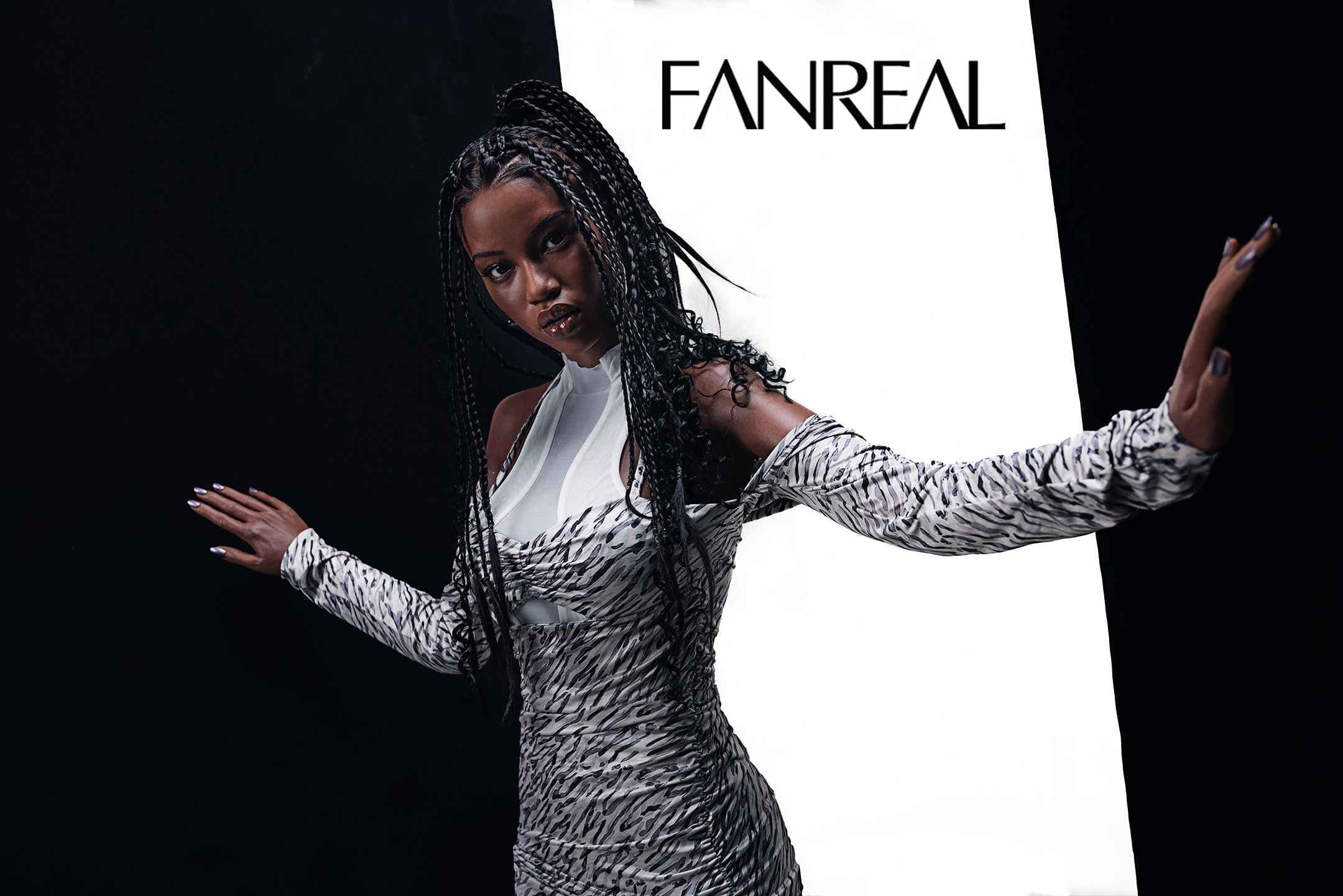 Fanreal Saki - Premium Silikon Sexpuppe mit athletischer Figur - 6