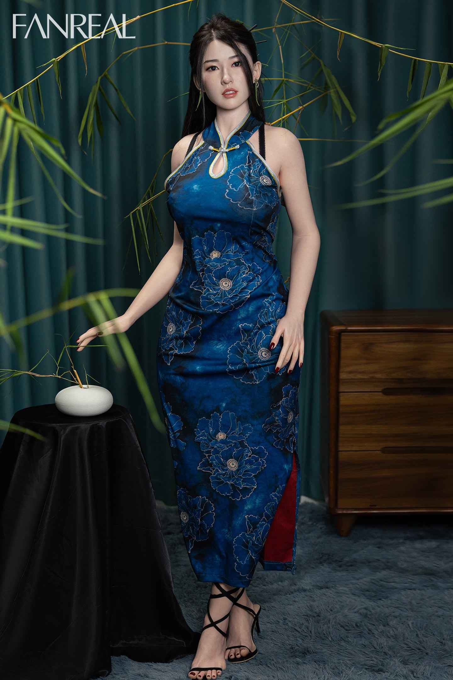 Fanreal Kira - Kurvige TPE Sexpuppe mit asiatischem Charme - 3