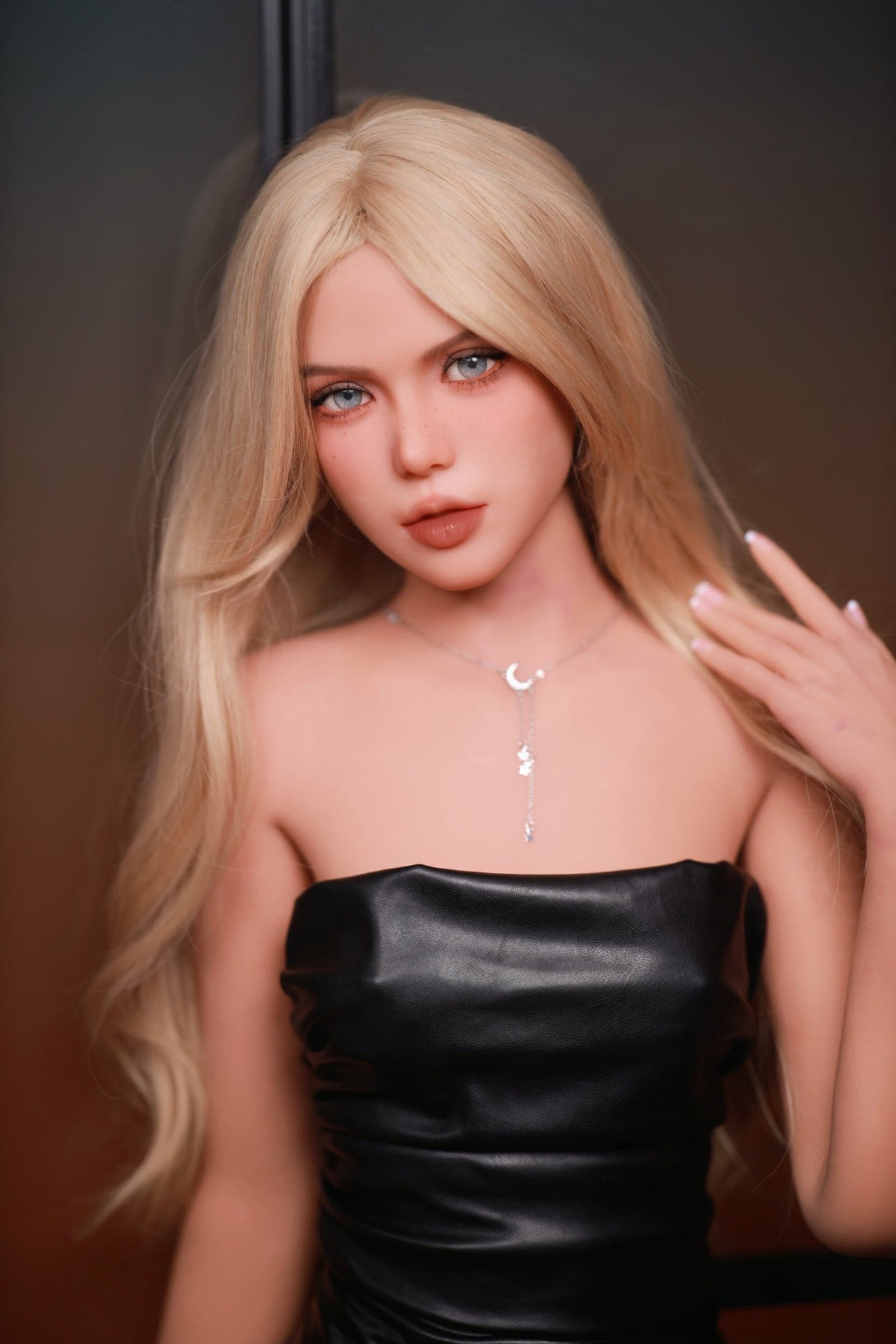 Firedoll Aldara - Blonde Silikon Sexpuppe mit blauen Augen - 2