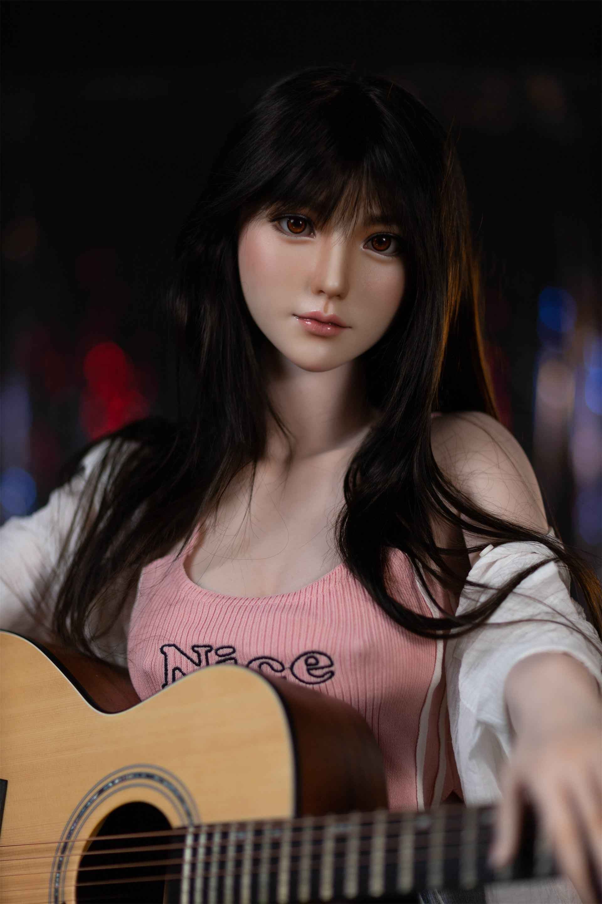 Golden Doll Sabine - Premium Sexpuppe mit asiatischen Zügen - 2