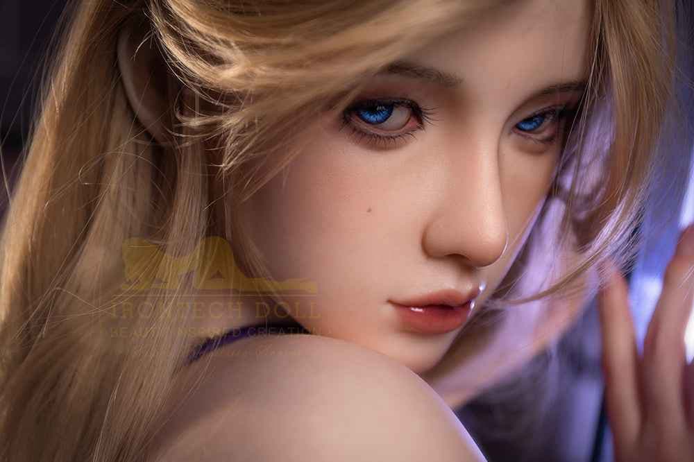Irontech Doll Denise - Kurvige TPE Sexpuppe mit blonden Haaren - 7