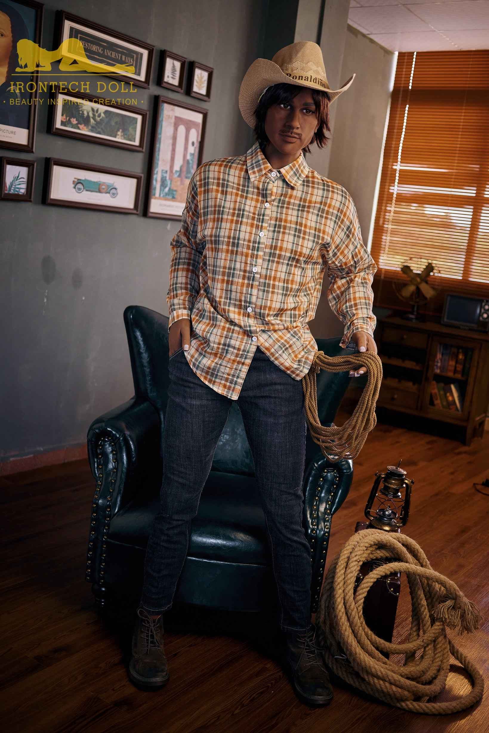 Irontech Doll DeShawn - Männliche Silikon Sexpuppe mit athletischem Körperbau - 16