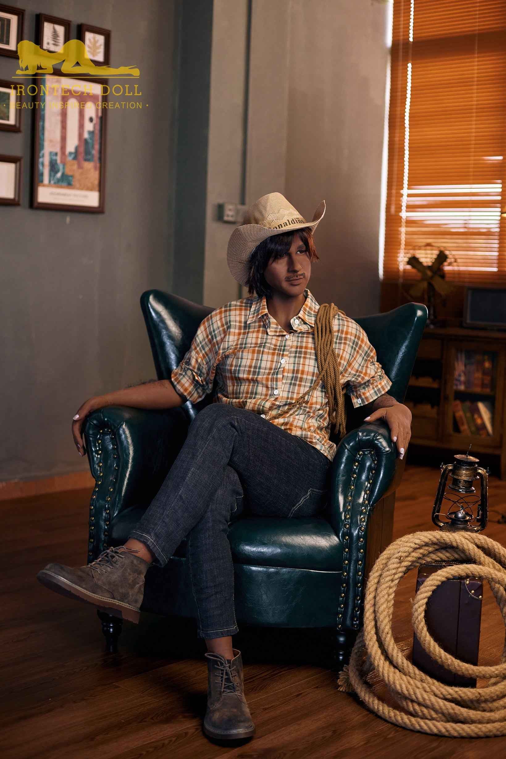 Irontech Doll DeShawn - Männliche Silikon Sexpuppe mit athletischem Körperbau - 8