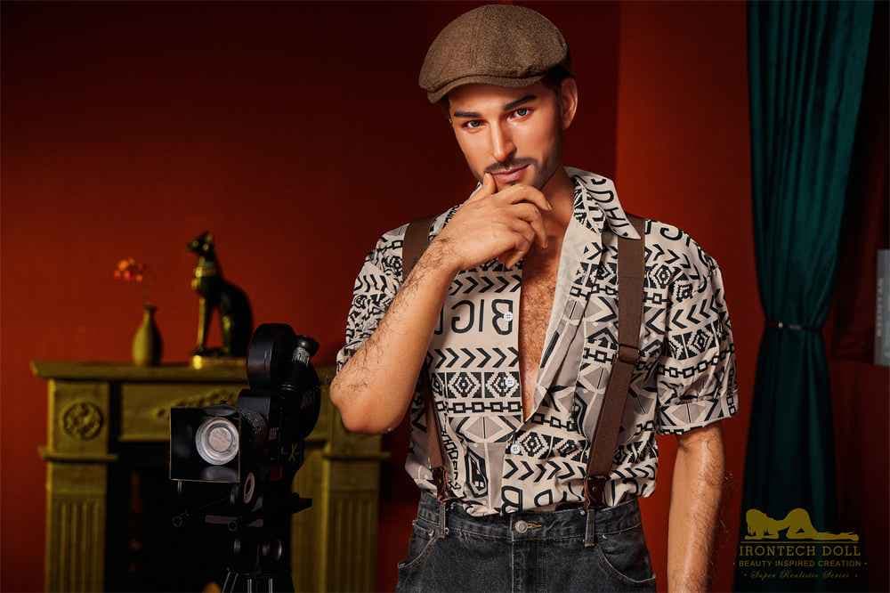 Irontech Doll George - Poupée sexuelle masculine au physique d'athlète - 10