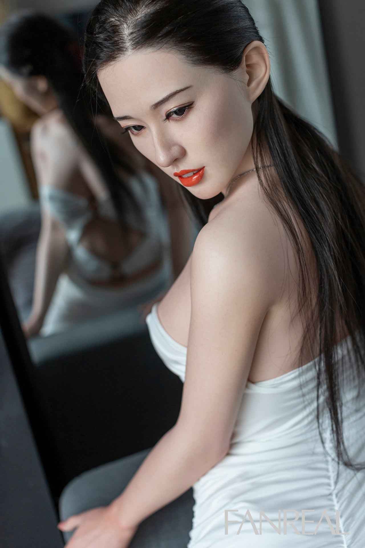 Fanreal Linda - Asiatische TPE Sexpuppe mit kurvigen Formen - 11