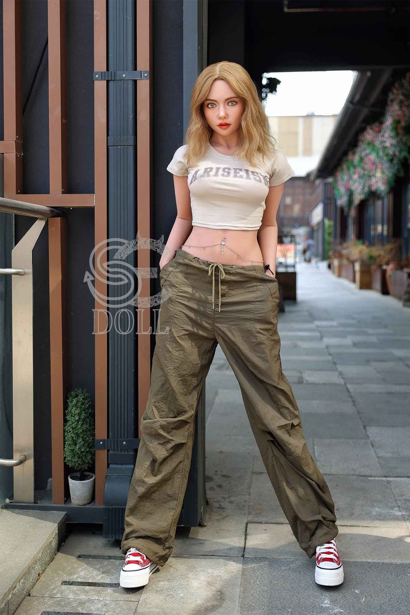 SEDoll Kemeny - Premium Silikon Sexpuppe mit natürlichen Proportionen - 10