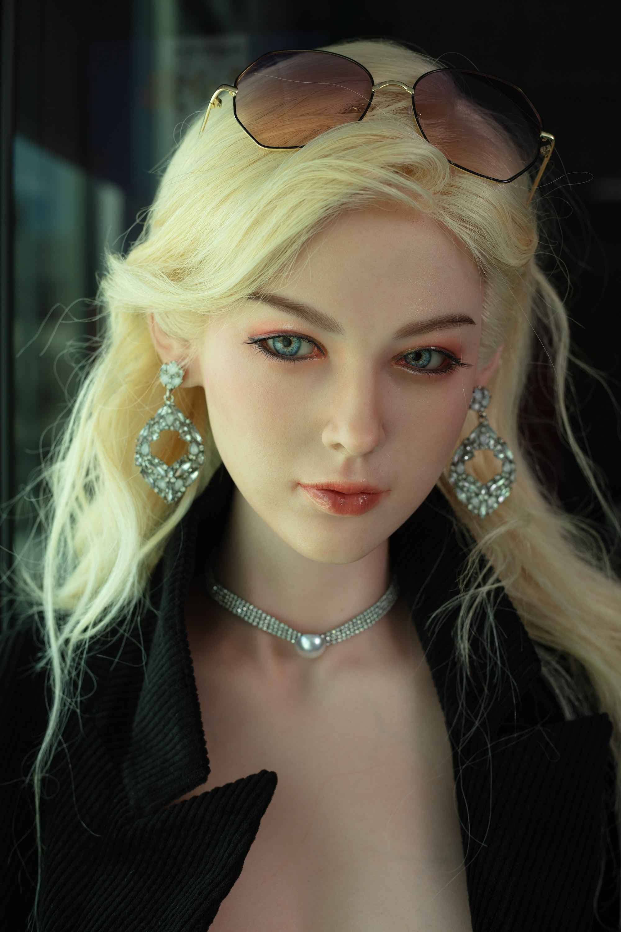 Starpery Till - Premium Silikon Sexpuppe - 1