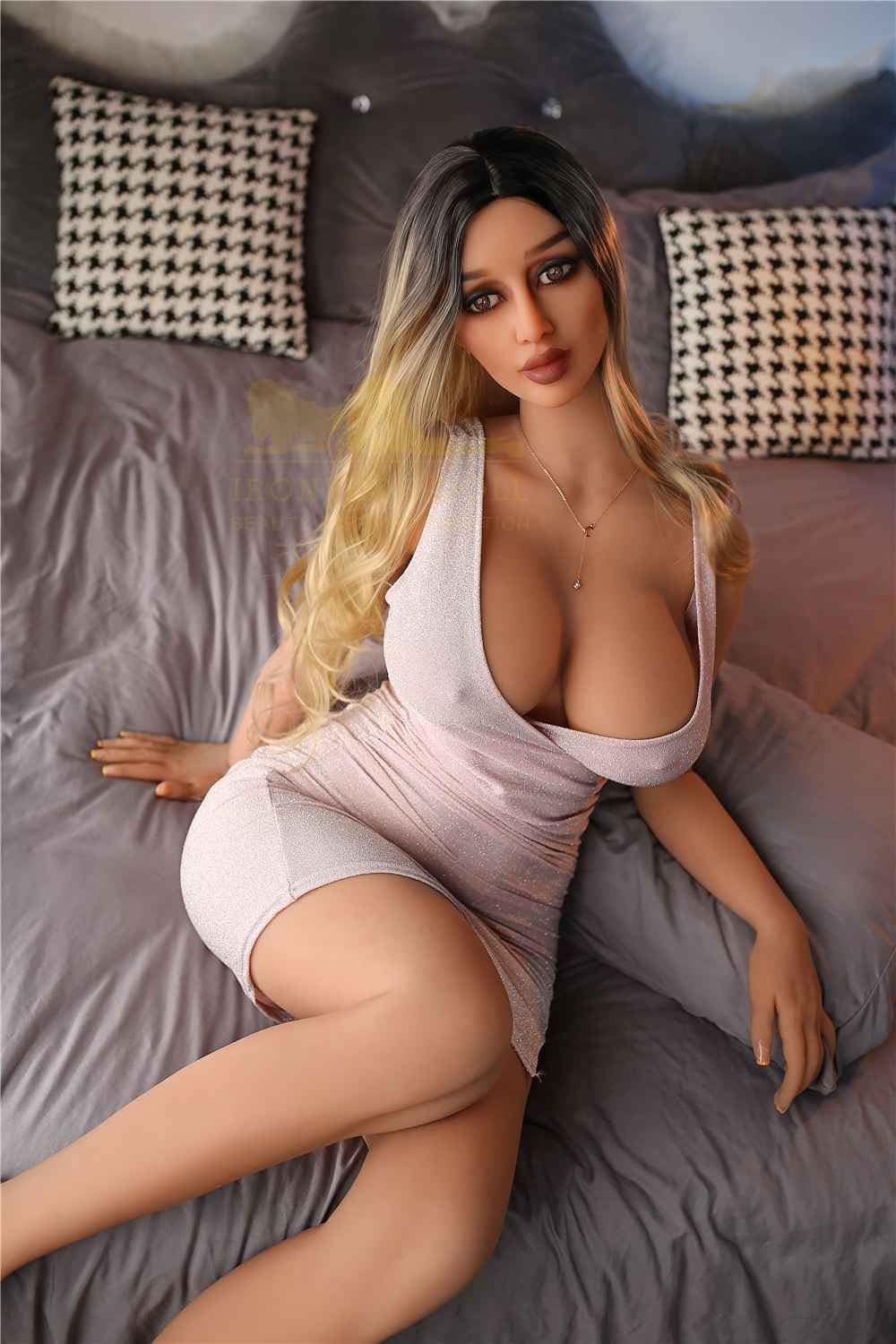 Irontech Doll Sexpuppe Riko - 4