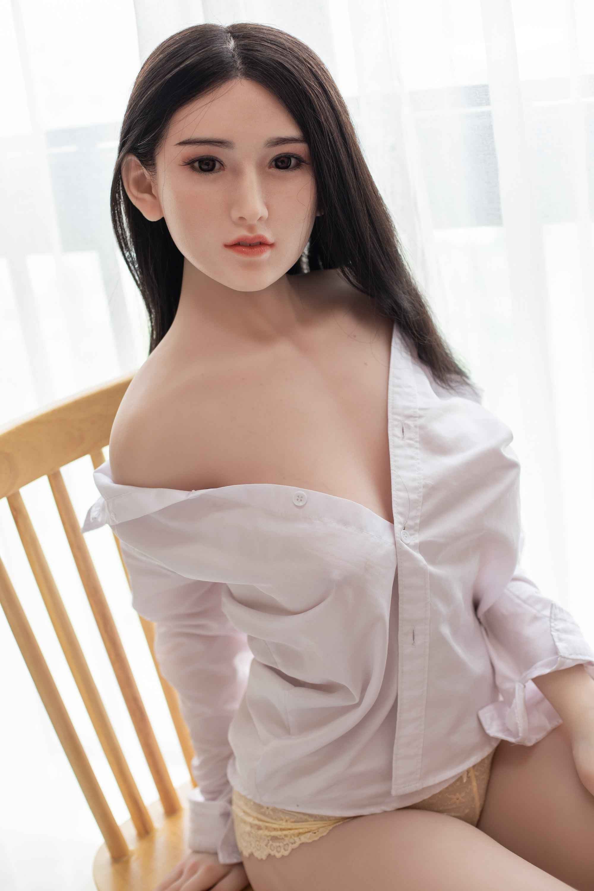 Starpery Silikonpuppe Lia - 24
