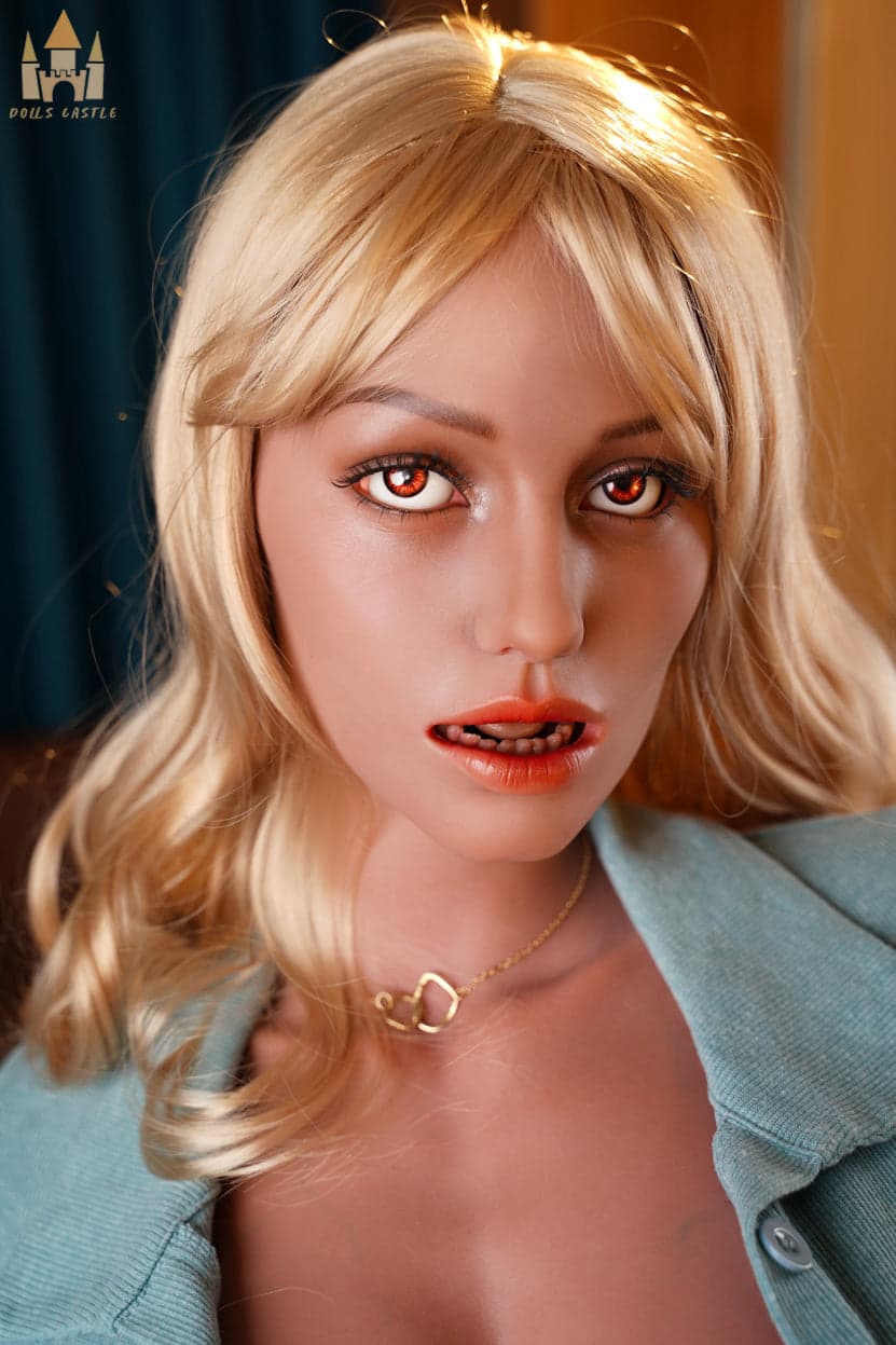 Dolls Castle Casandra - Kurvige TPE Sexpuppe mit blonden Haaren - 2