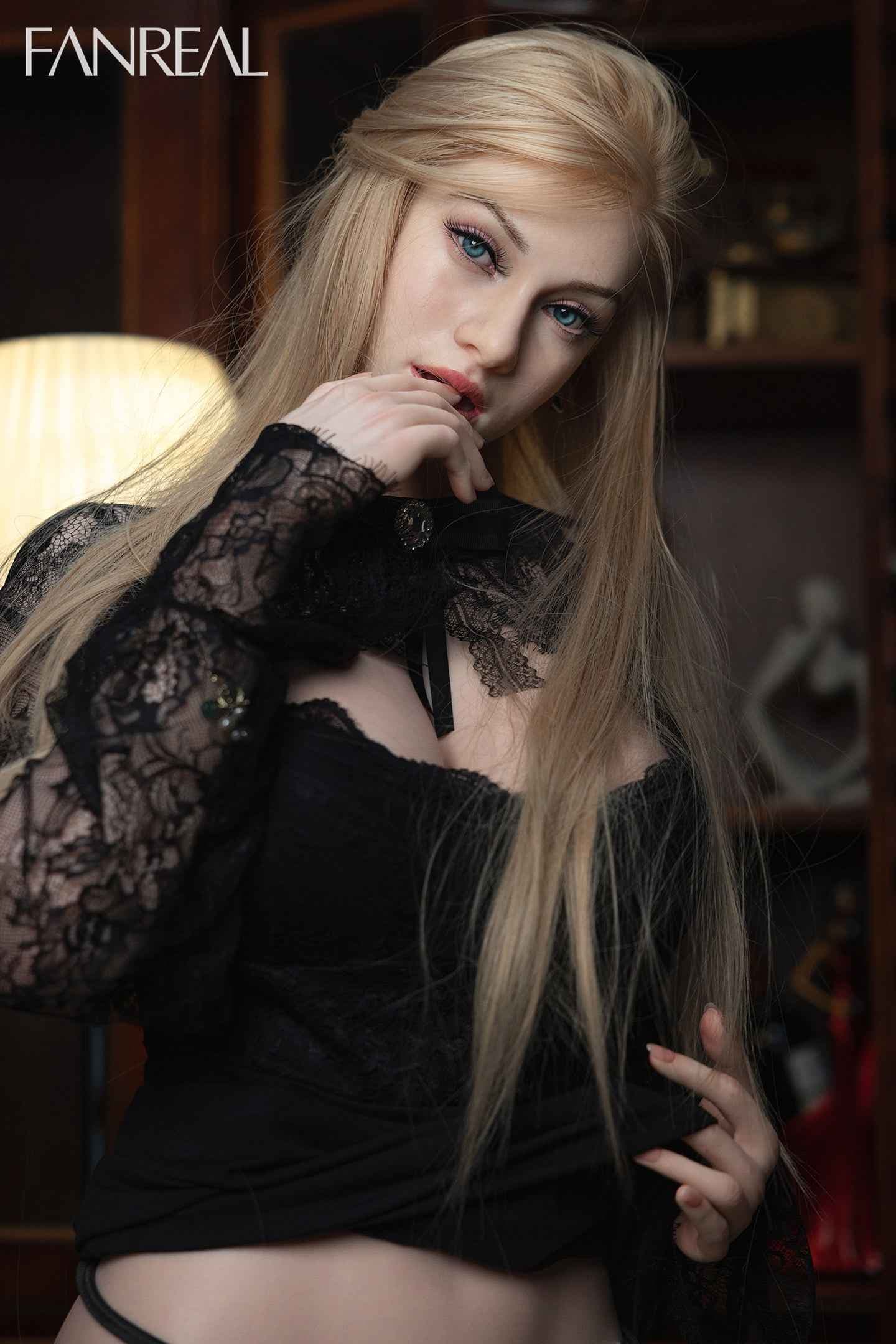 Fanreal Chiara - 160 cm Blonde Silikon Sexpuppe mit blauen Augen - 16