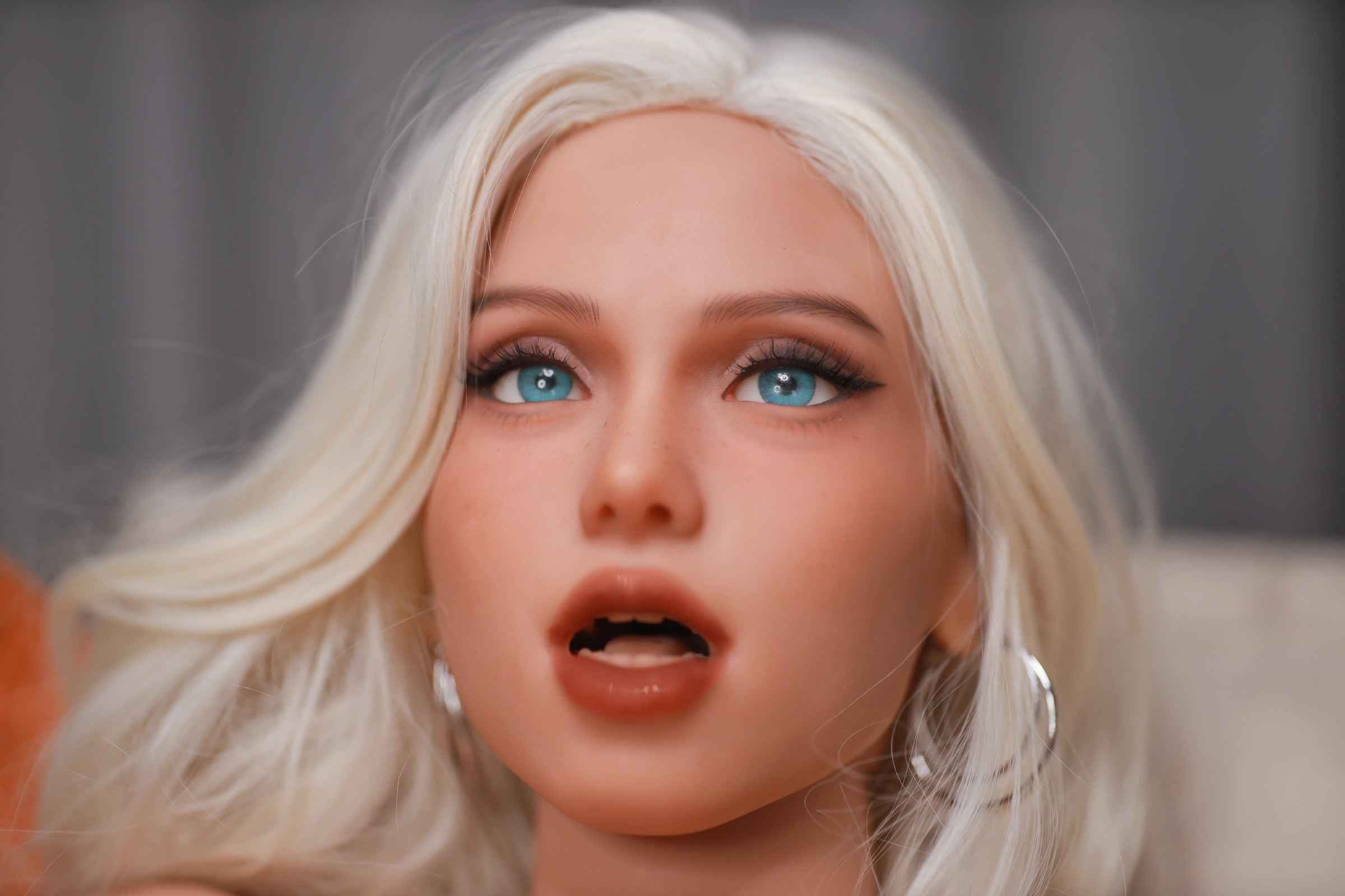 Firedoll Sexpuppe Mila - 12
