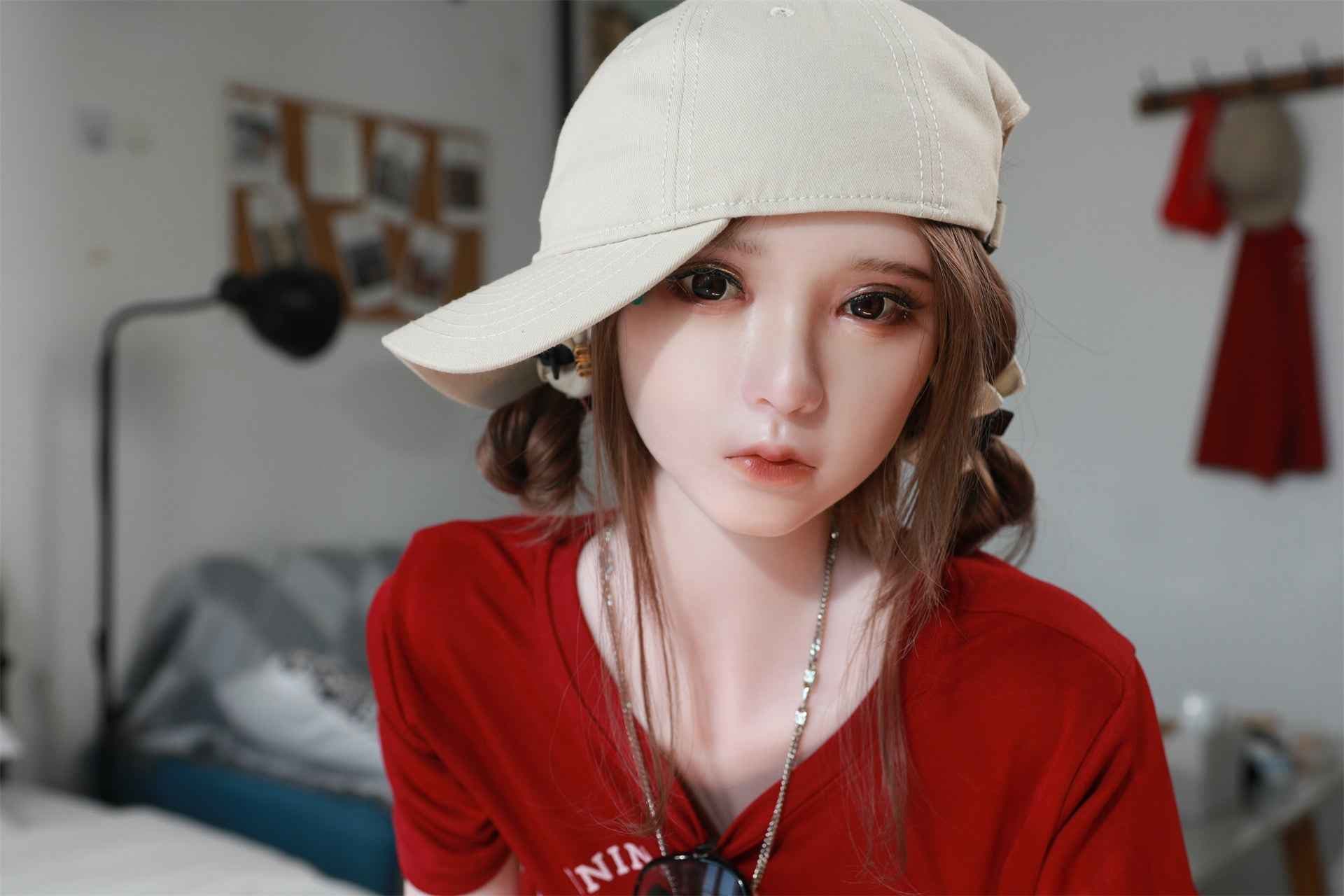 Golden Doll Melania - Premium Liebespuppe mit europäischem Charme - 18