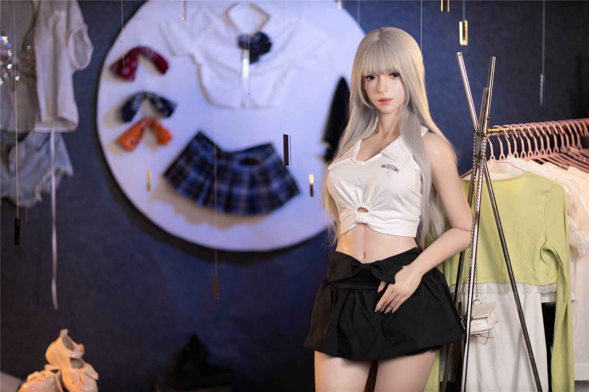 Golden Doll Natacha - Premium Sexpuppe mit platinblonden Haaren - 8