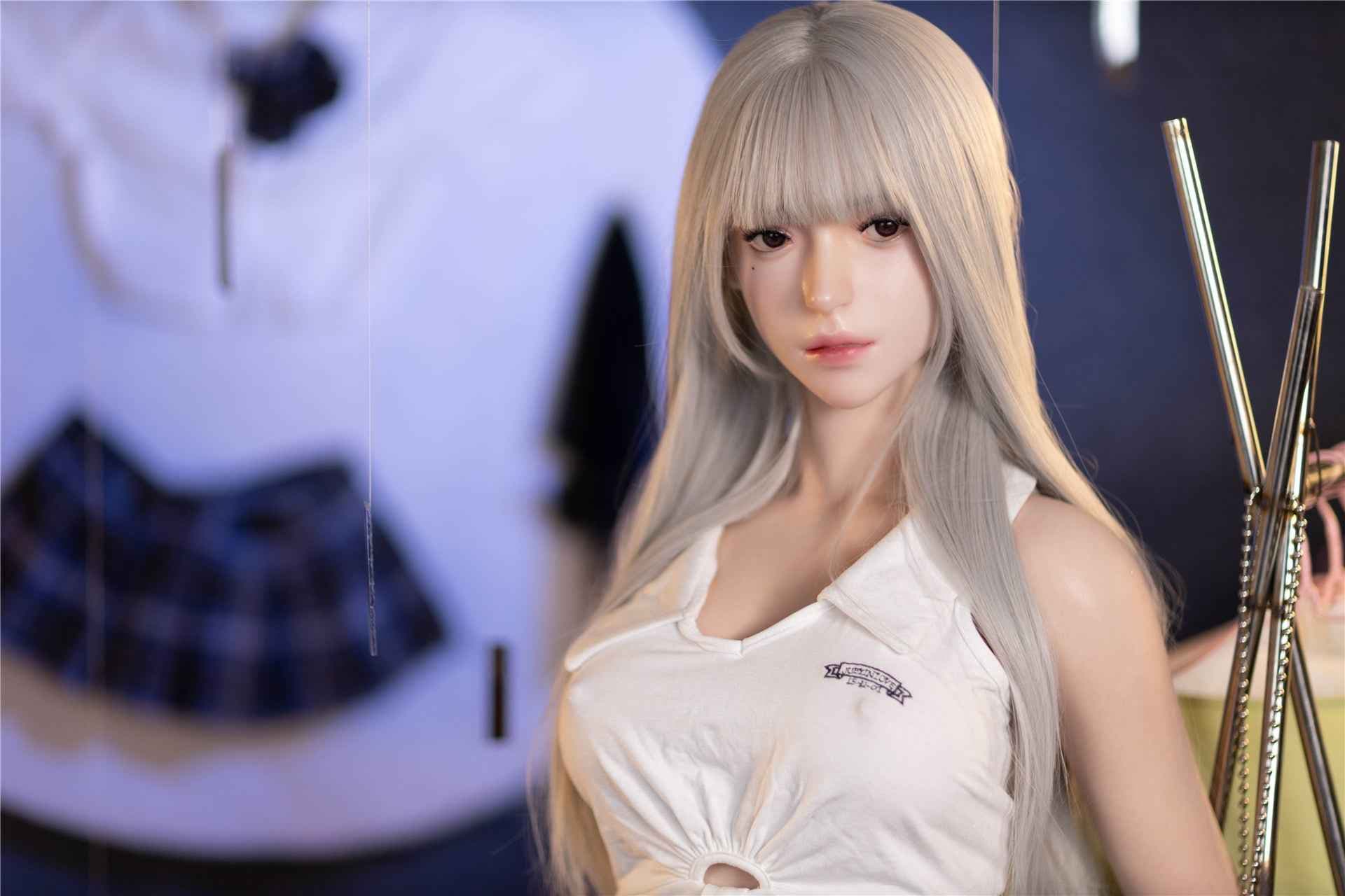 Golden Doll Natacha - Premium Sexpuppe mit platinblonden Haaren - 9