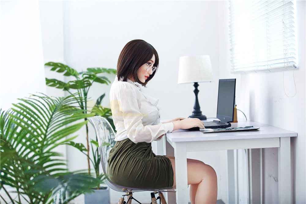 Irontech Doll Sexpuppe Mika - 12