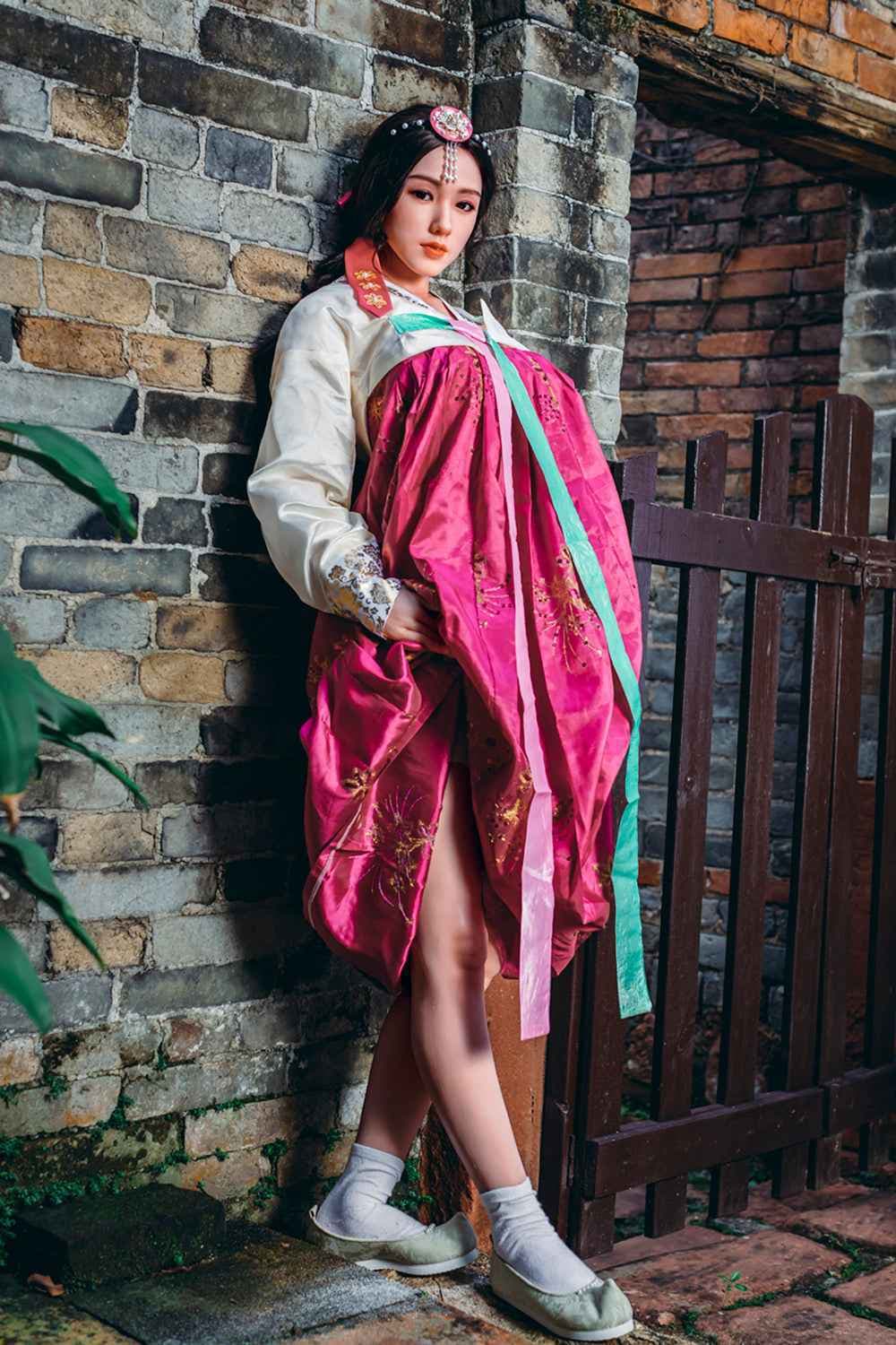 housedoll Della - Premium Silikon Sexpuppe Asiatisch - 9