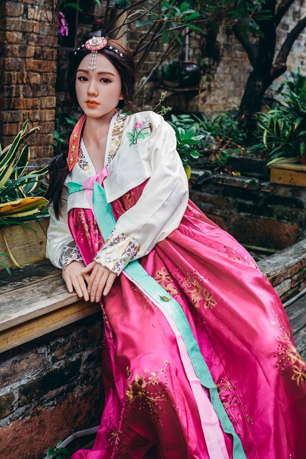 housedoll Della - Premium Silikon Sexpuppe Asiatisch - 14