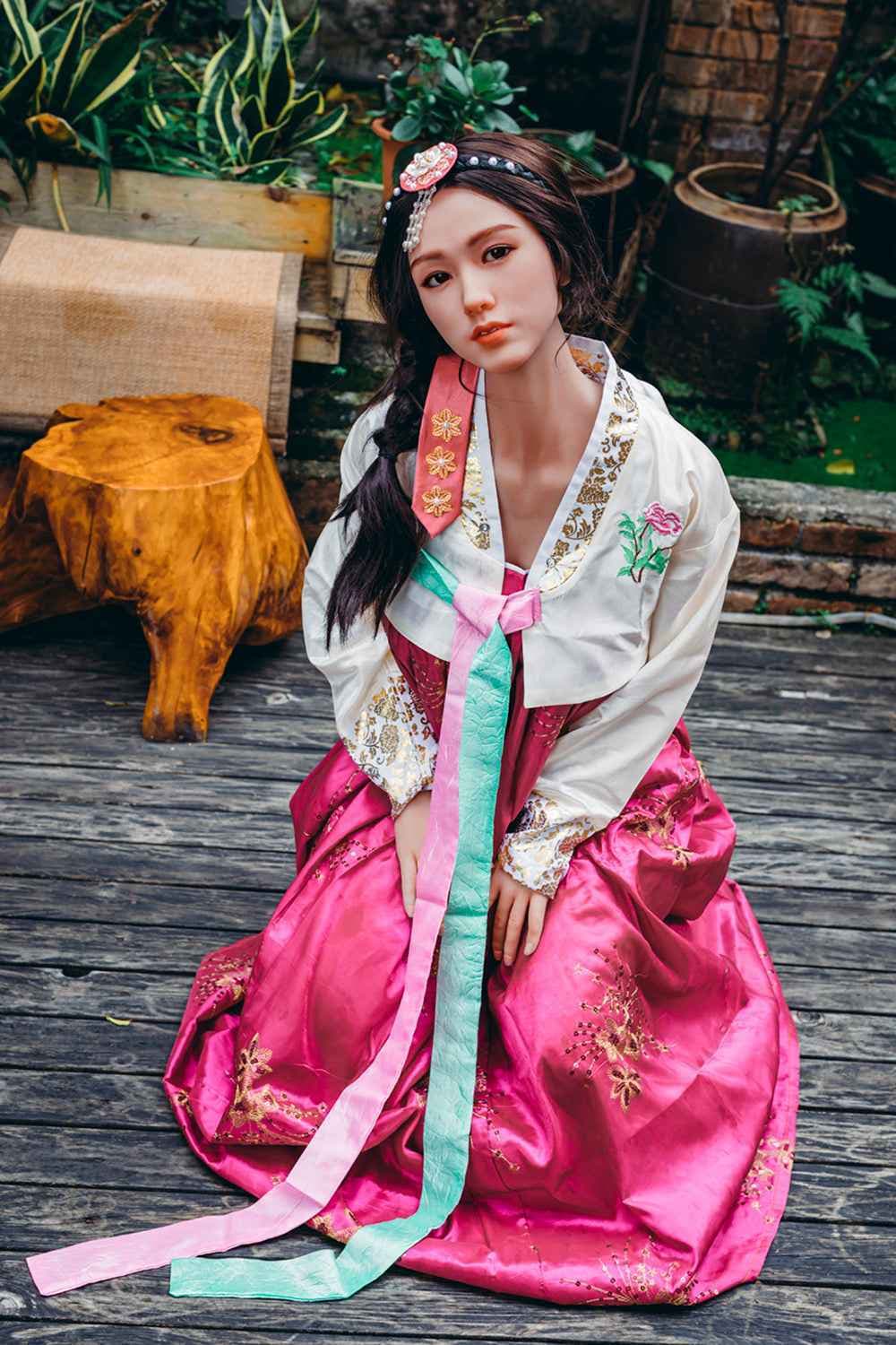 housedoll Della - Premium Silikon Sexpuppe Asiatisch - 16