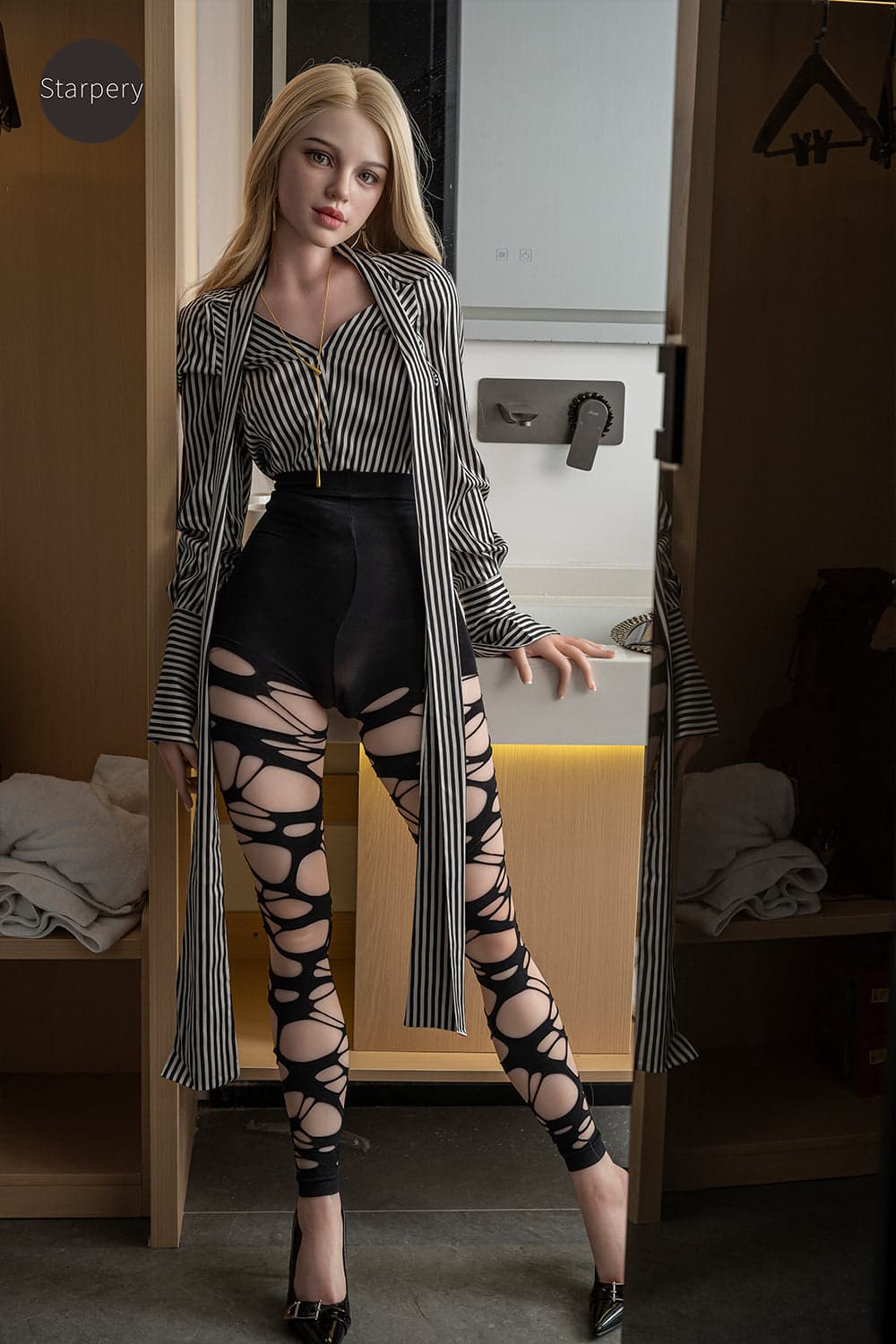Starpery Silikonpuppe Isha - 37