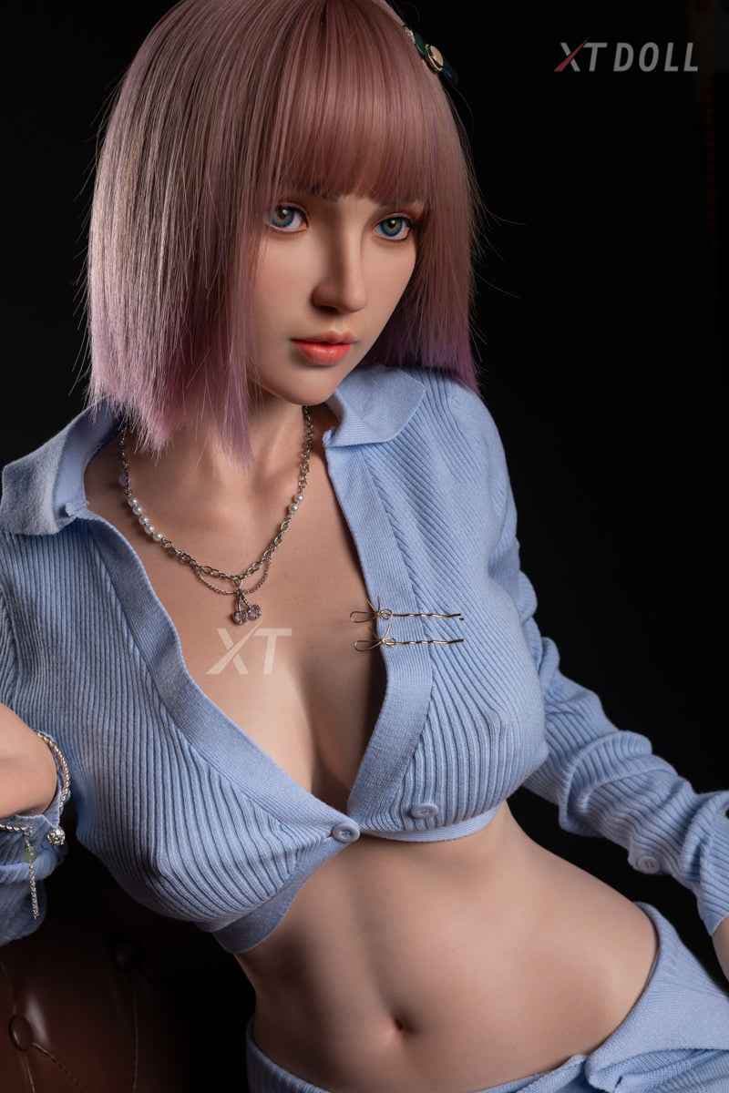 XTDoll Lisa - Premium Silikonpuppe mit rosa-braunem Haar - 5