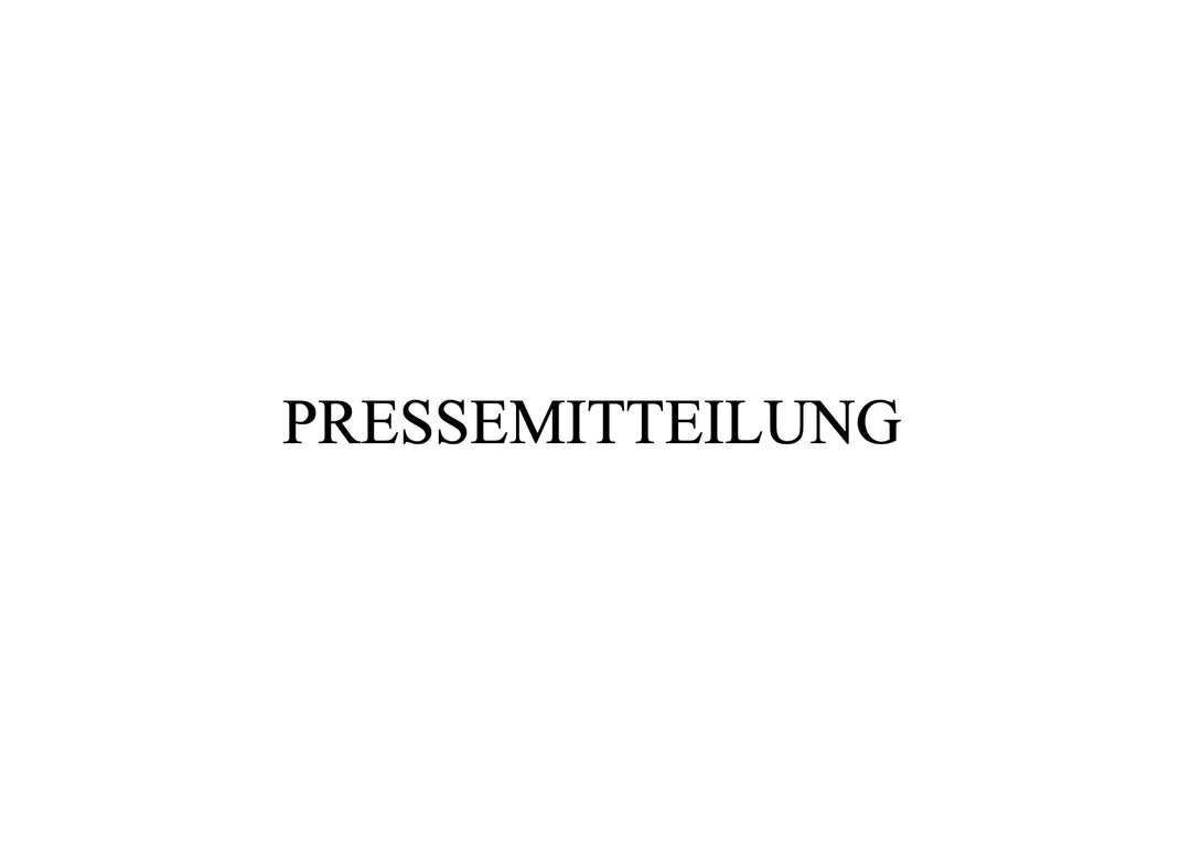 Wir gehen an die Öffentlichkeit - housedoll