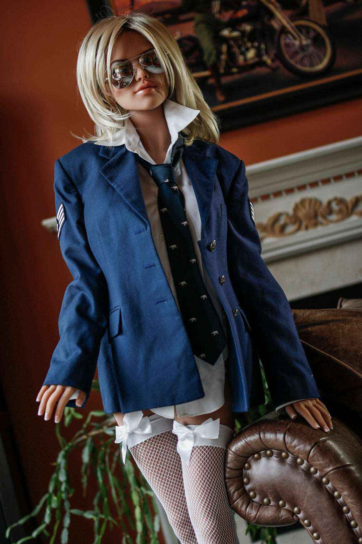6YE Premium Sexpuppe Smiley Verkauf 6YE TPE housedoll kaufen Sexroboter KI