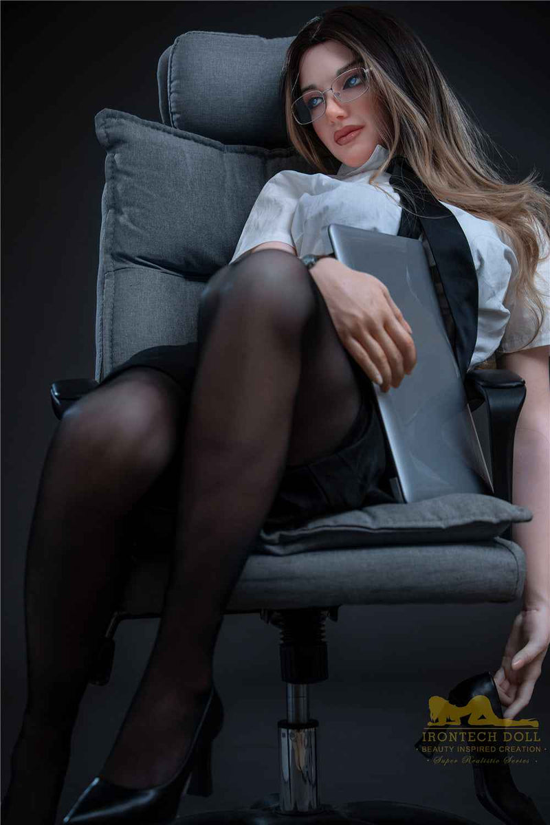 Irontech Doll Sexdoll Madison Konfiguriert Irontech Doll kaufen Sexroboter KI