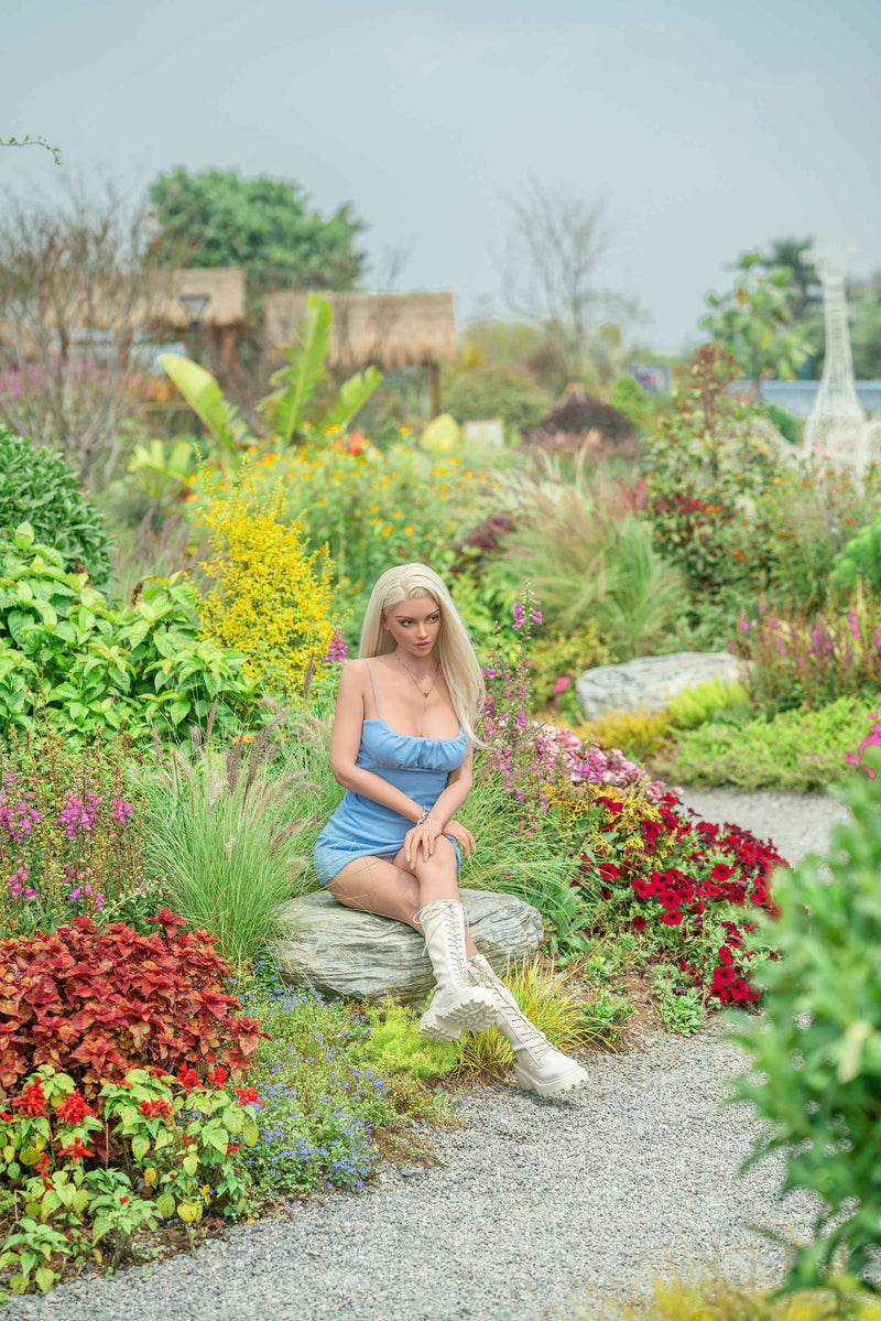 ZELEX Sexpuppe Michaela Konfiguriert Zelex kaufen Sexroboter KI