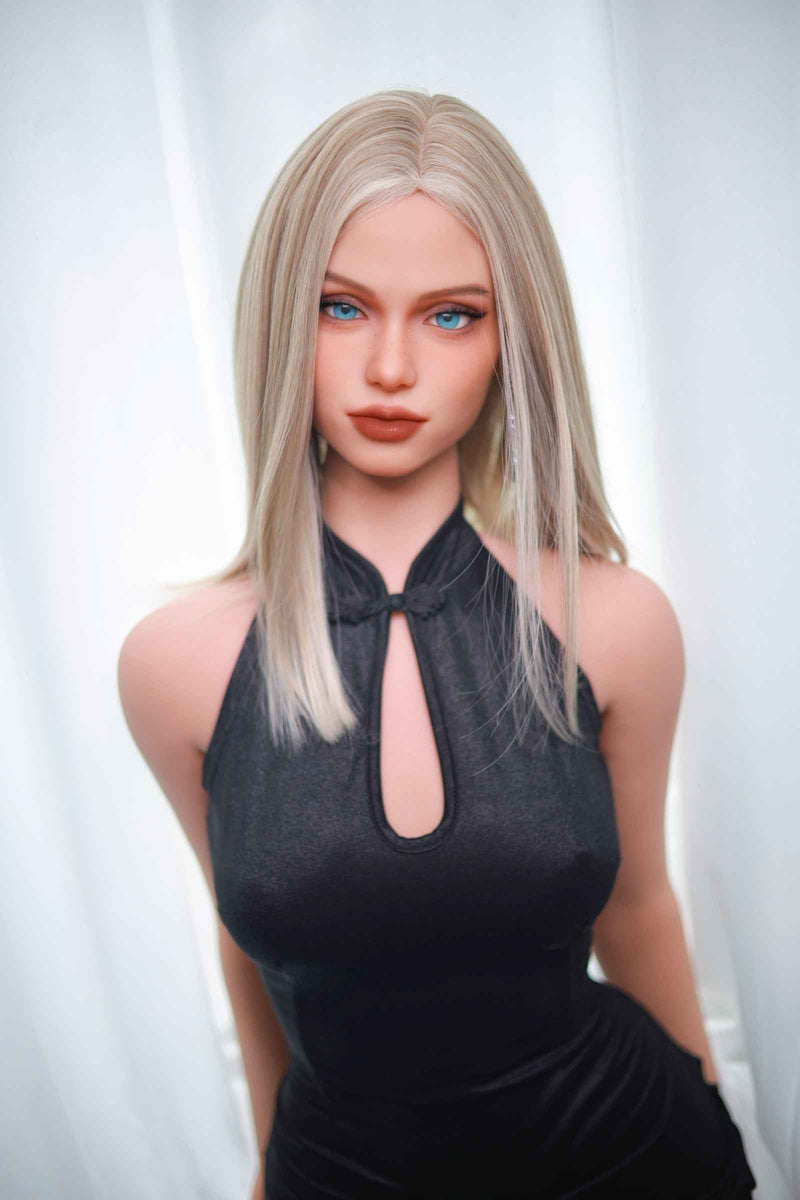 Firedoll Sexpuppe Sophie Konfiguriert Firedoll kaufen Sexroboter KI