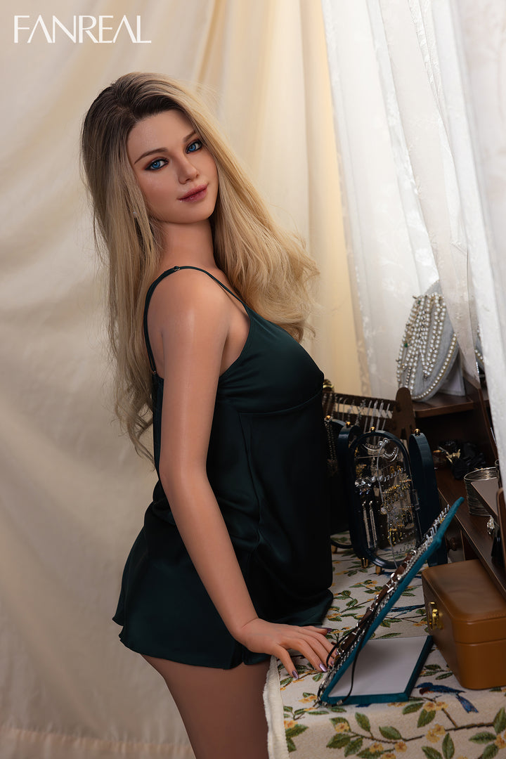 Fanreal Sex Puppe Merina Sofort lieferbar Fanreal EU kaufen Sexroboter KI
