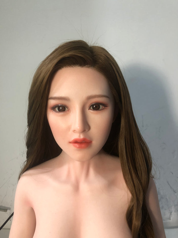 Starpery Silikonpuppe Viviena Sofort lieferbar StarperySexpuppe kaufen Sexroboter KI