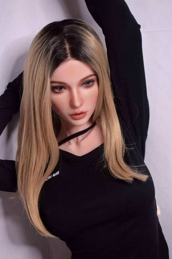 Elsa Babe Sexpuppe Ivanka Konfiguriert Elsa Babe kaufen Sexroboter KI